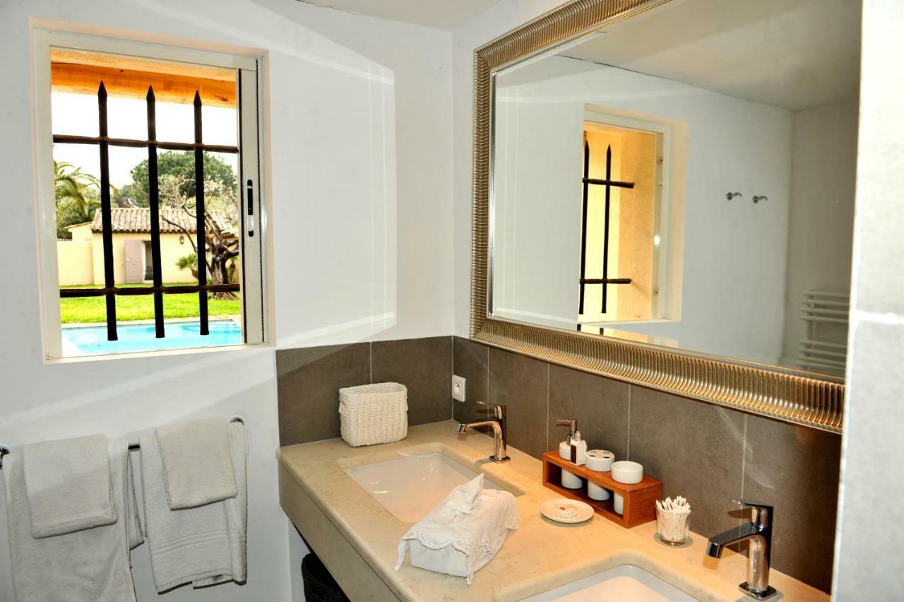 Villa Made Saint-Tropez Exteriör bild